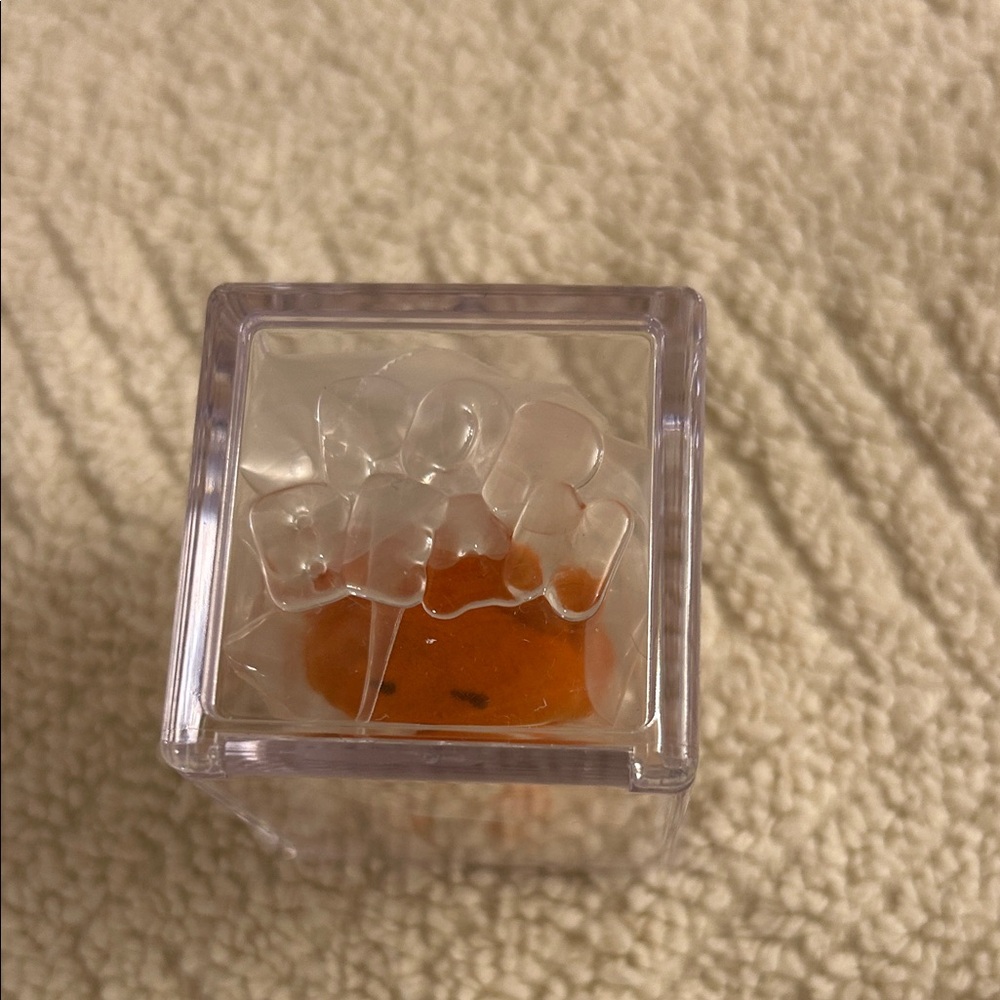 Pop Mart Pop Bean Pajama Cross Dressing Orange Dimoo Sitting Fox w/ Display Box - Picture 4 of 12